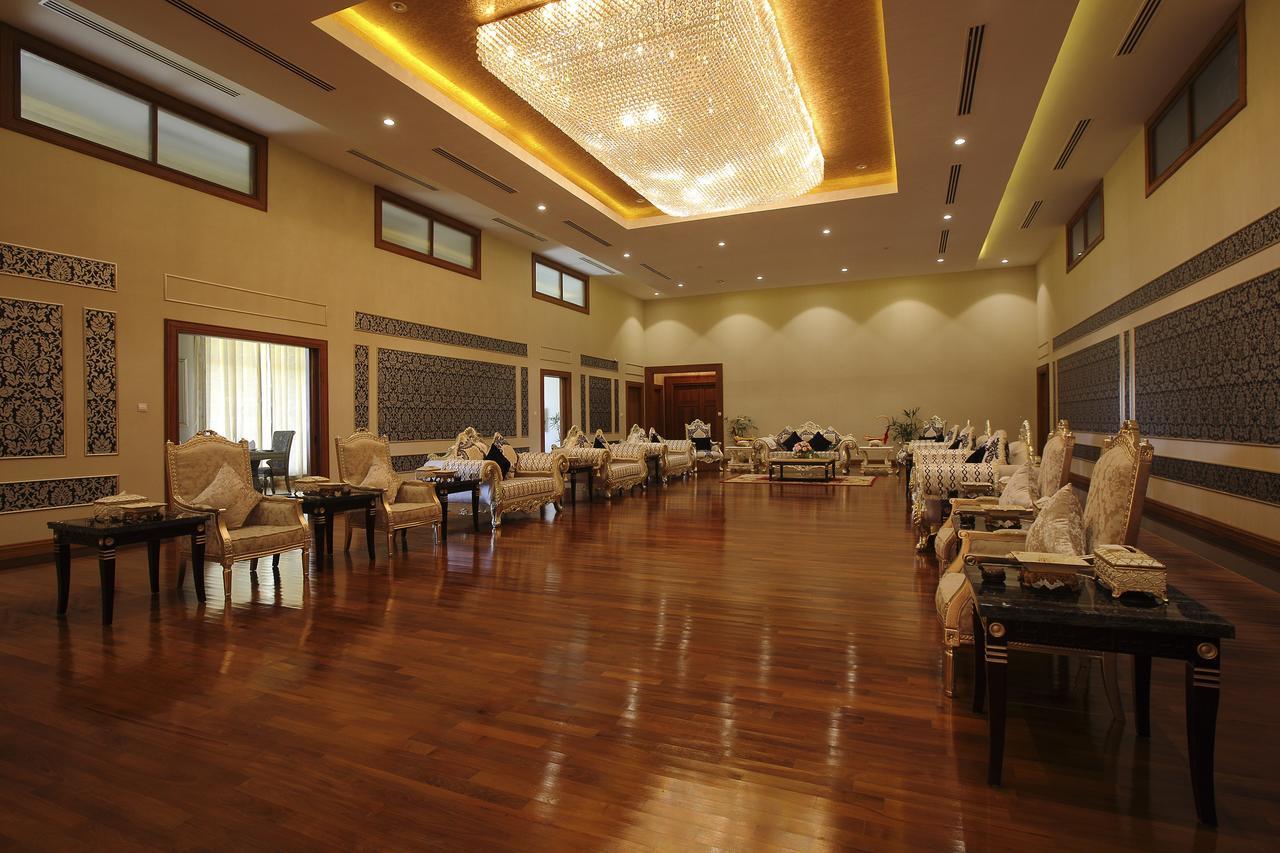 Horizon Lake View Resort Naypyidaw Zimmer foto